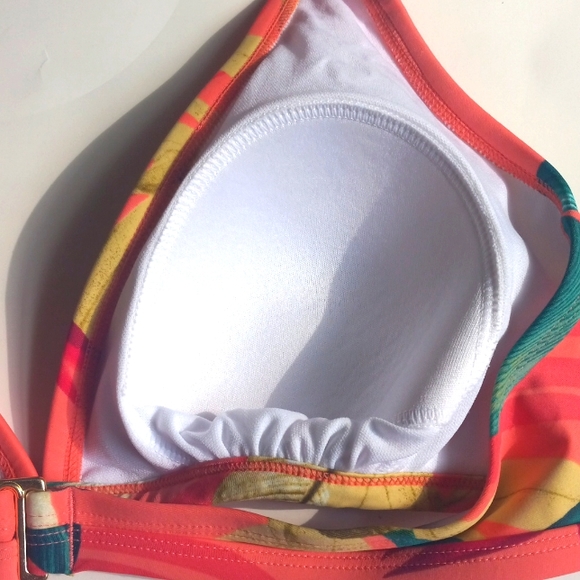 HALTER TOP CORAL LEAF🍃 BIKINI TOP - Picture 4 of 5